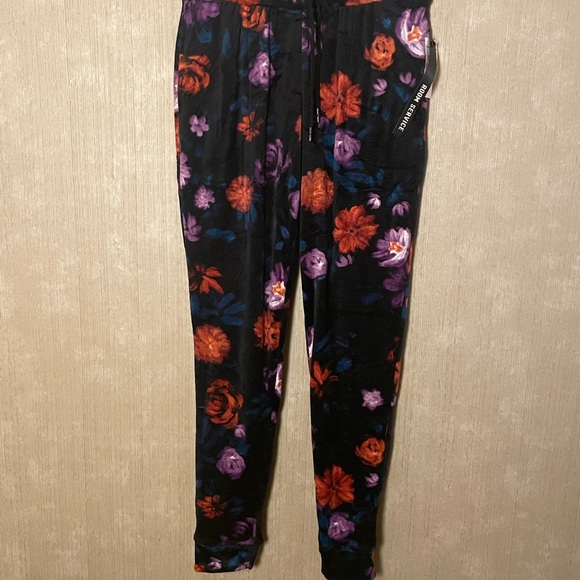 Room Service two piece hoodie lounge jogger set - Picture 4 of 8